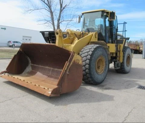 USED AND NEW CATERPILLAR 966G for sale