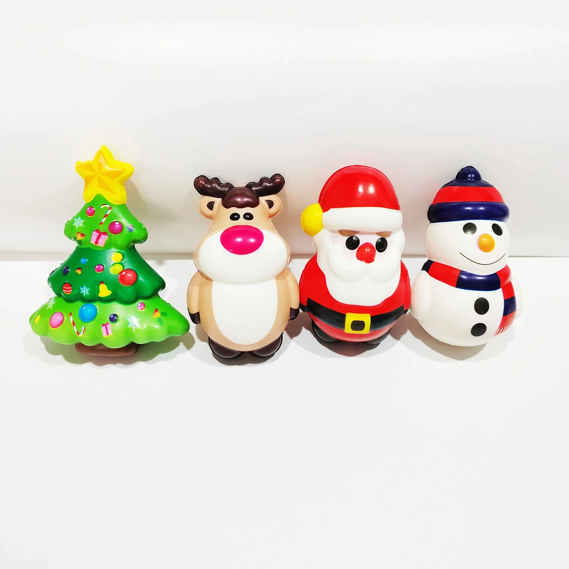 PU Santa Christmas Tree Snowman Squeeze Stress Ball Slow Rising Stress Relief Christmas Themed Squishy Fidget Toy For Kid