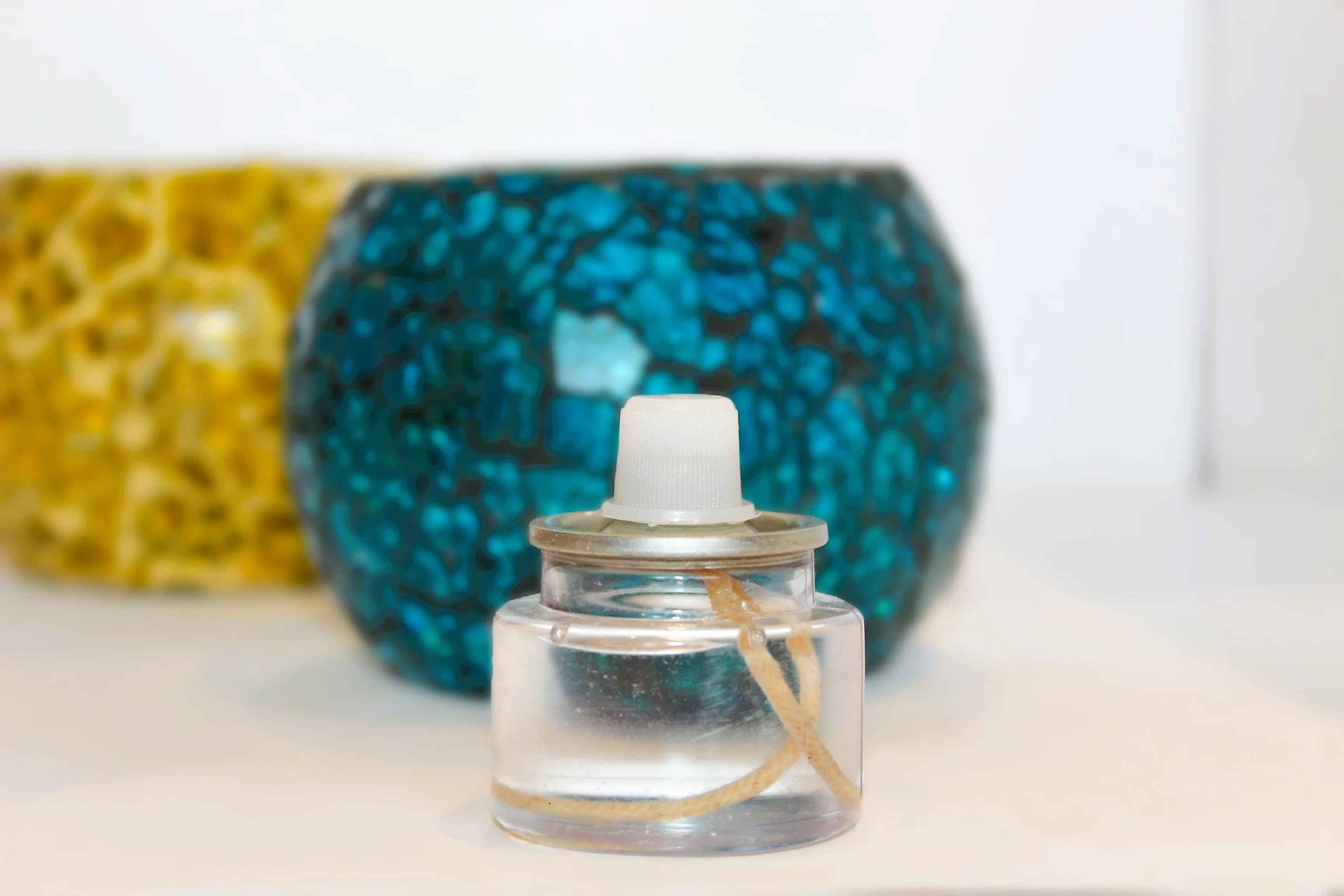 Reasonable Prices Good Class Long Burning 8 Hours Steady Flame Wax Catridges Plastic Liquid Candle