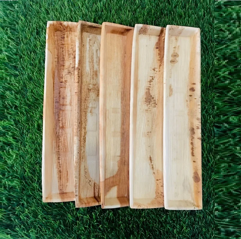 Top Notch Naturally Crafted Compostable Japanese Cuisine Serving Rectangular Sushi Trays for Bar Flatware Use