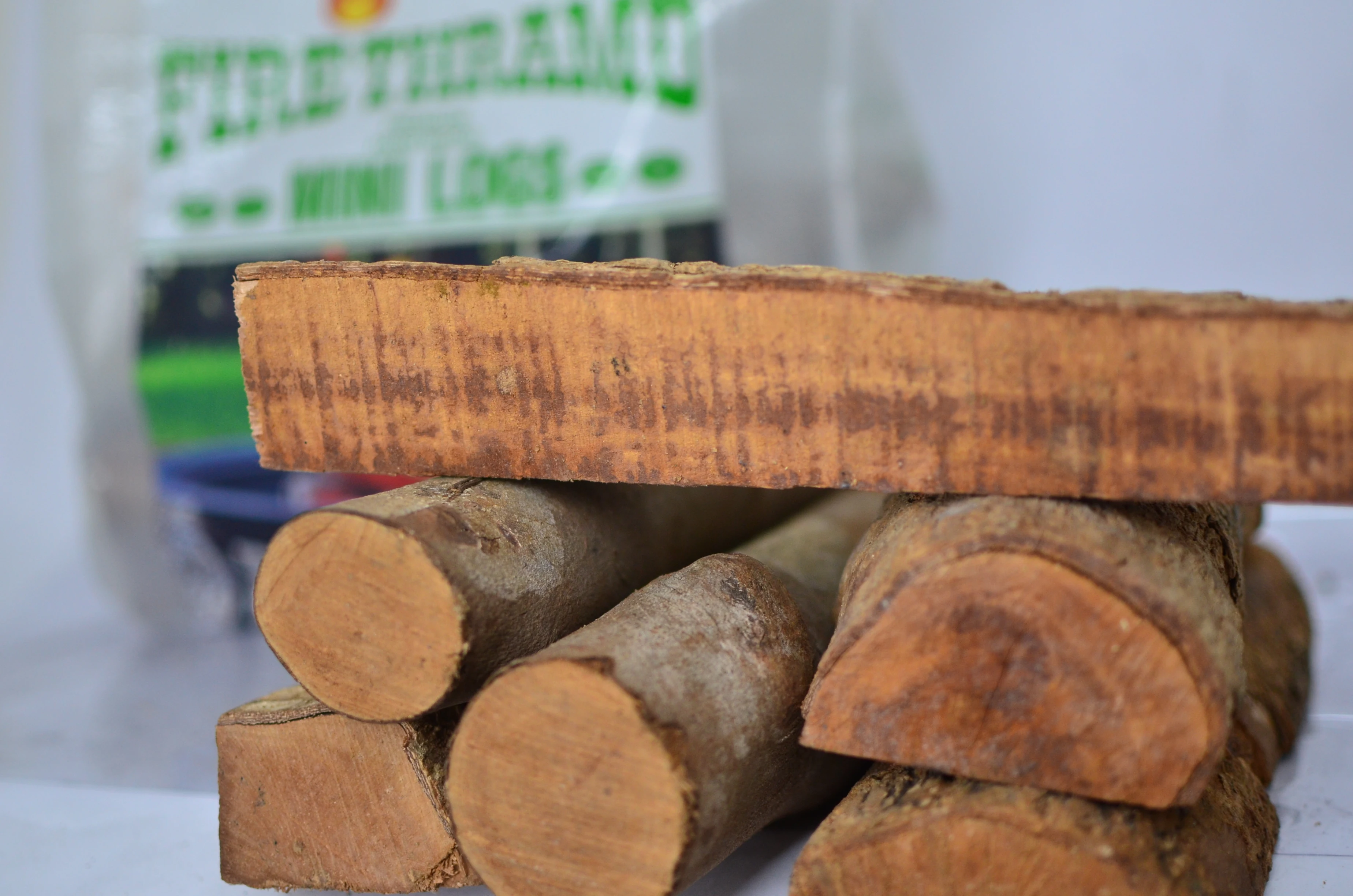 Натуральная древесина из личи/акации по лучшей цене длительное время горения Бездымная натуральная