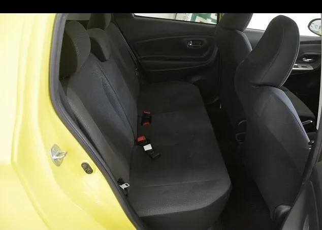 Used cars toyota vitz with outstanding and beautiful appearance