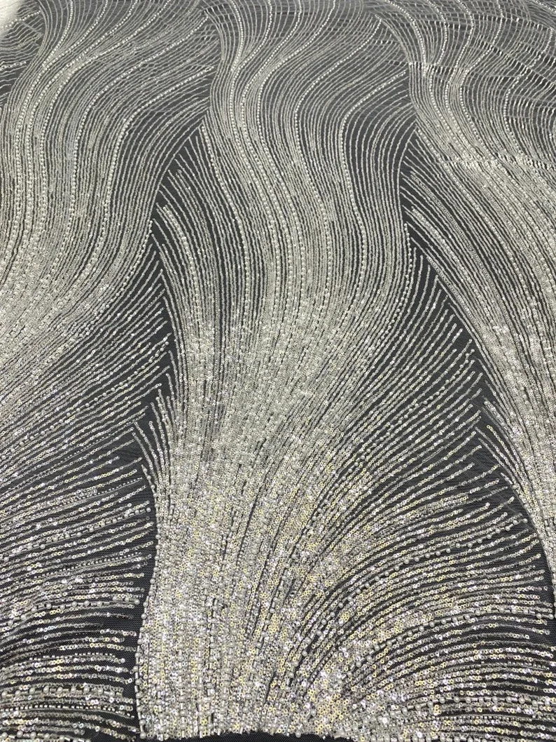 Luxury Heavy Bead Embroidery Lace Fabric Custom Packaging for Bridal Dresses and Weddings Woven and Dyed Embroidered Pattern