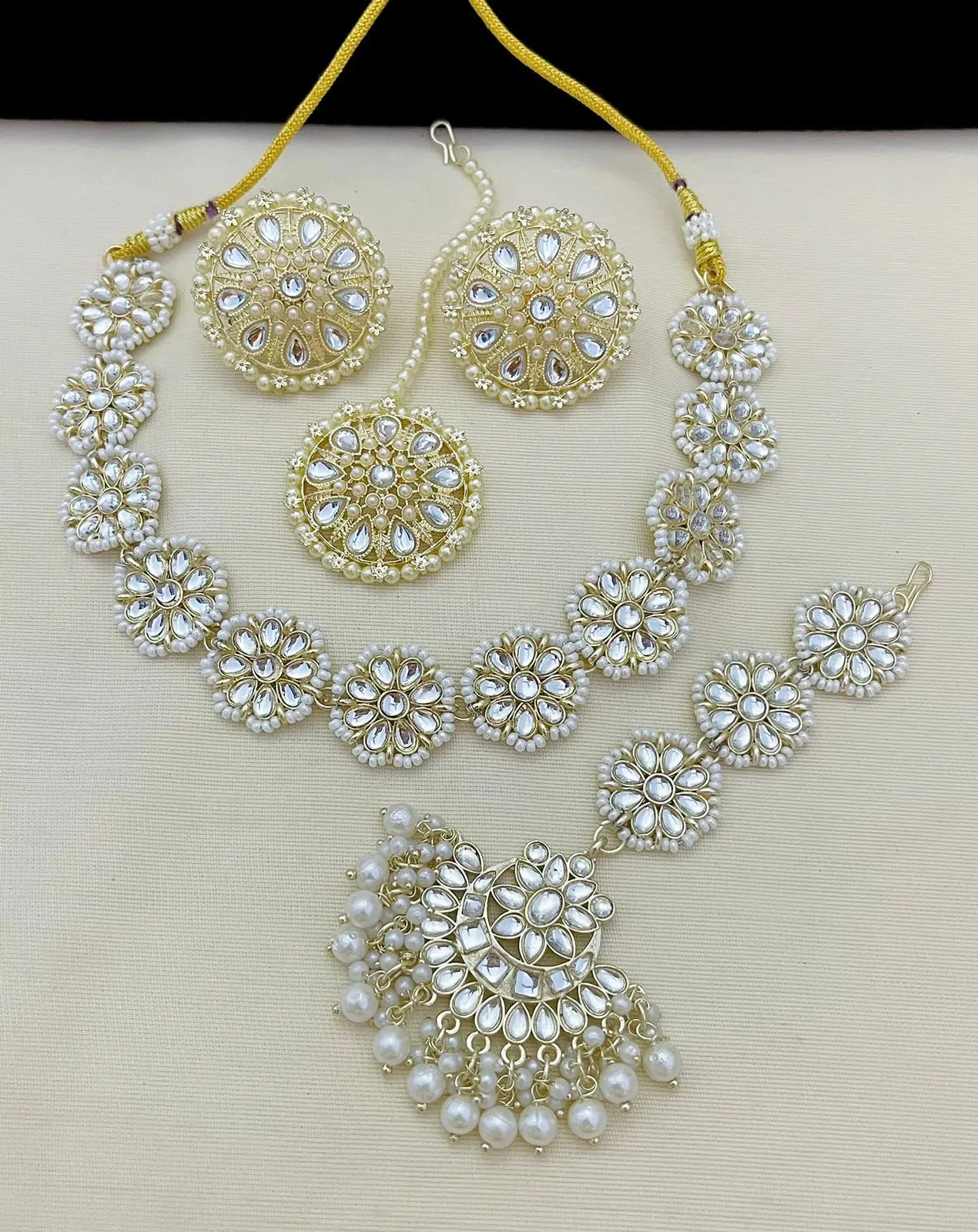 Indian Floral Crystal Kundan Black Pearl Rhinestone Choker Necklace and Earrings Set Plated Wedding Bridal Jewelry Wholesale