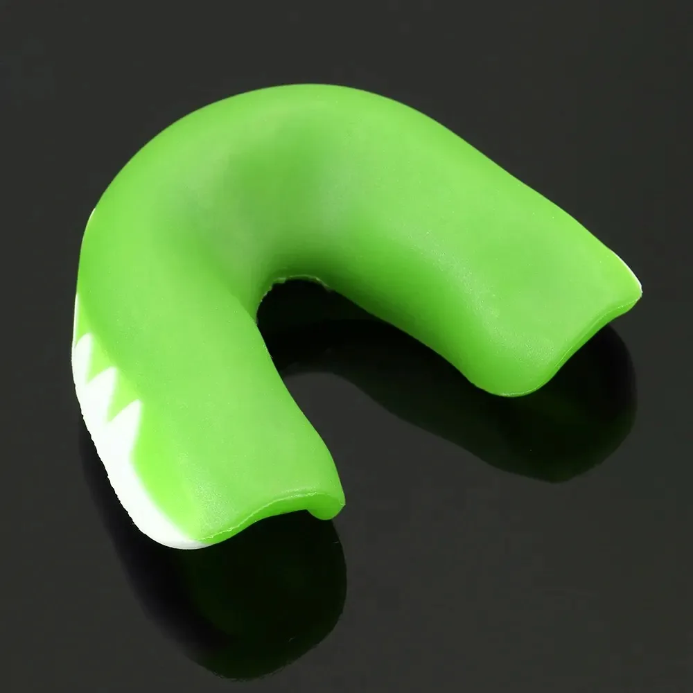 Boxing NON LATEX MOUTH GUARD GUM SHIELD LATEX ATHLETIC KICKBOXING MOUTHGUARD TOOTH PROTECTING GUARD