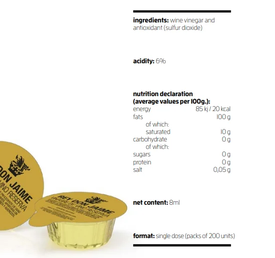 Enjoyable white wine vinegar in monodoses for dressing salads