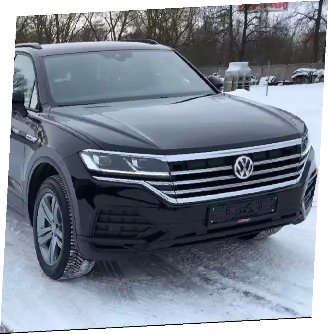 2019 VOLKSWAGON TOU AREG