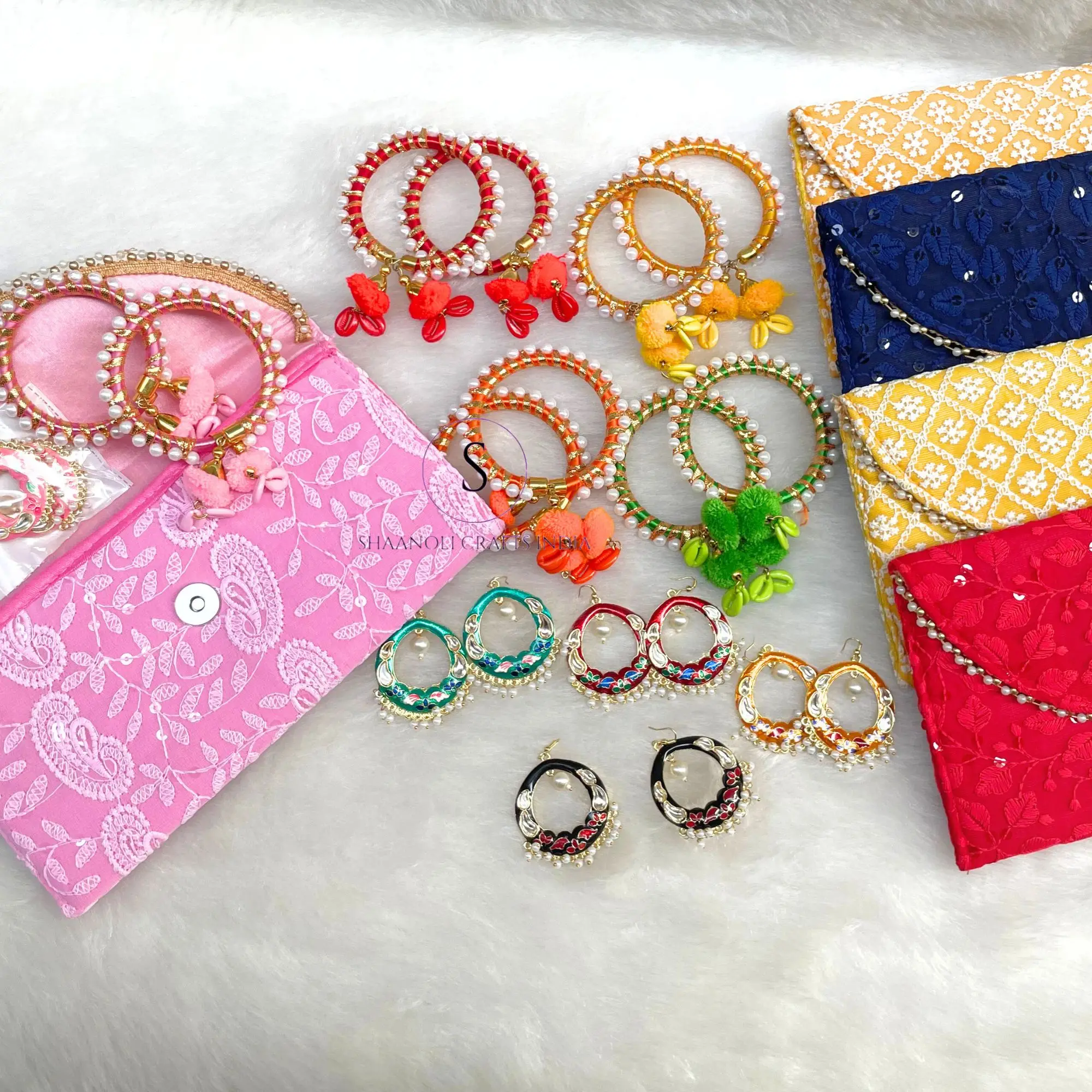 Small Color Full Decorate Your Car Handmade Cotton Cord Ethnic Embroidered Bangles Handmade 100% Designer Bangles for Wedding