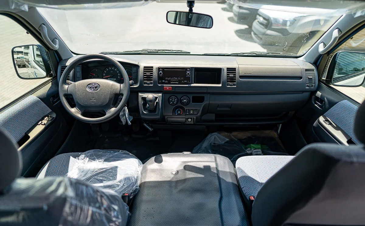 Neatly Used Toyotas Hiace High Roof 15 Seater 2.5L Diesel Manual Transmission 2021, 100% Perfect Accident-Free