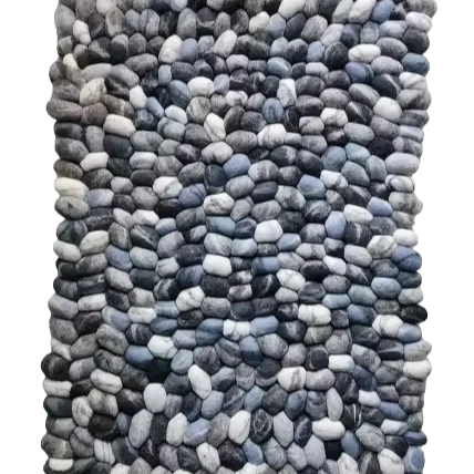 Коврик из войлока ручной работы