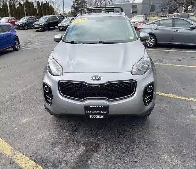 Хорошо используемый 2019 Kia Sportage AWD LX 4dr SUV