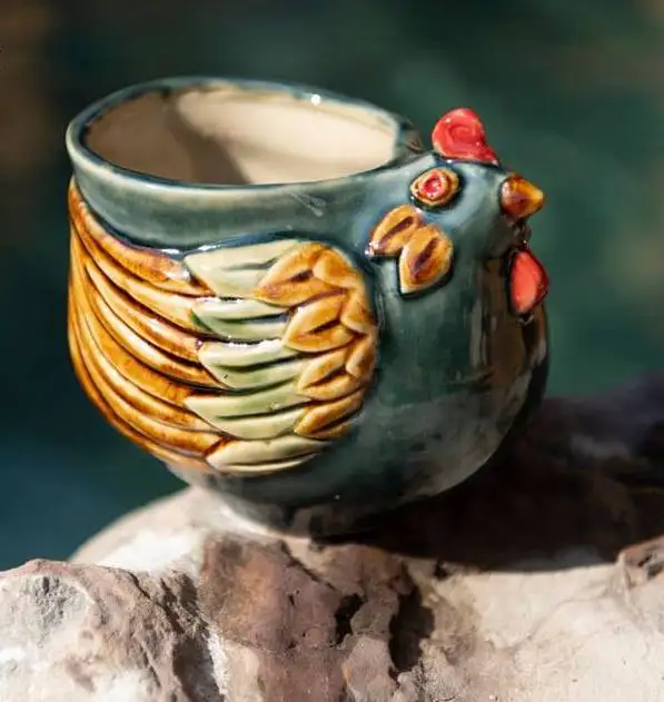 Top Product Vintage ceramic tabletop For Living Room / miniature ceramic chicken family made in Vietnam