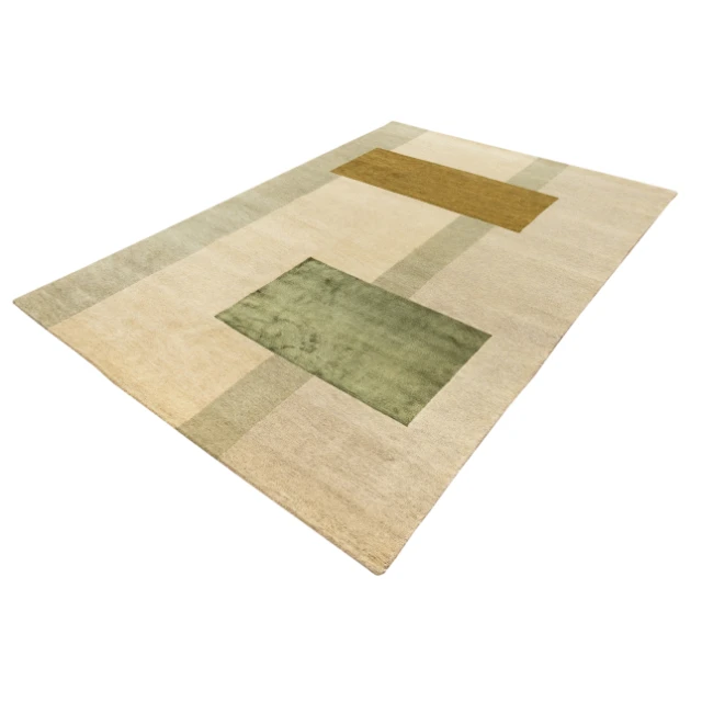 Carpet Handmade Hand Woven Tufted Made of 100% Soft Blended Wool Export Quality Embroidered Carpets Persian Design Collection