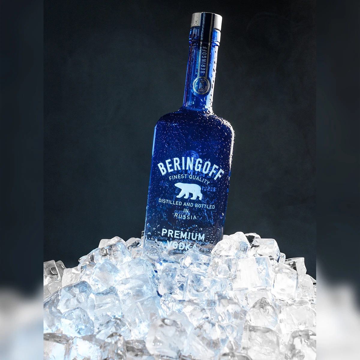 100 % Natural ingredients 750 ml 40% certified silver and charcoal filtered Beringoff premium vodka in glass bottle for drinking