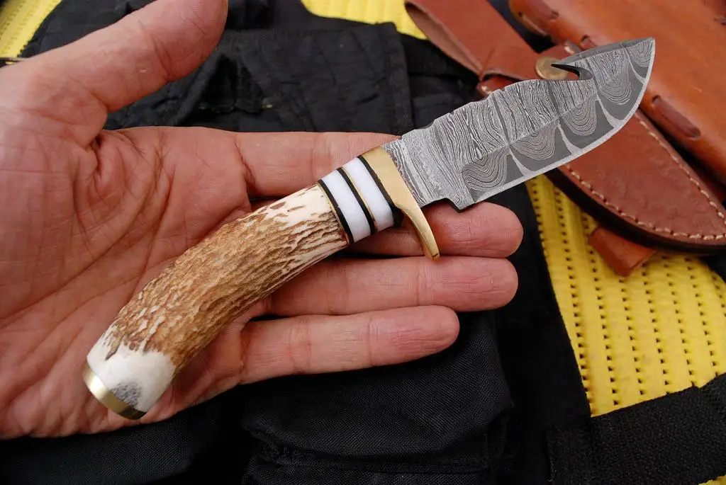 Custom Handmade Fixed Blade Knife Leather Sheath Covers High quality Knife  Chef Knife