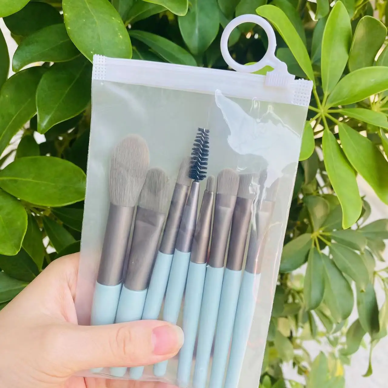 8pcs High Quality Nylon Hair Vegan Makeup Brush Set Custom Logo Wholesale for Face and Eye Powder Foundation