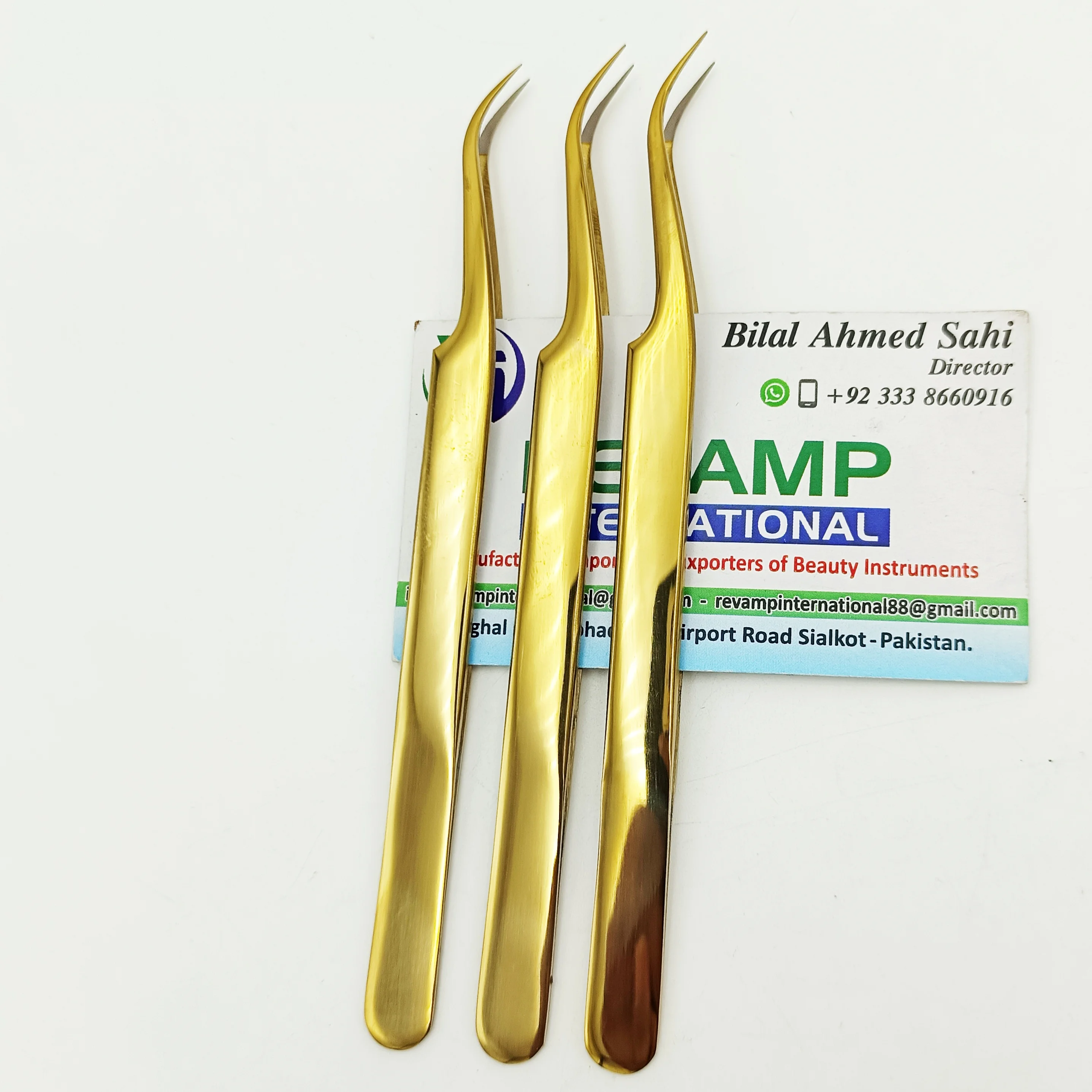 Hot Sale Gold Plated Curved Tip Lash Extension Tweezers For Isolation Sustainable Stainless Steel Fiber Tip Eyelash Tweezers