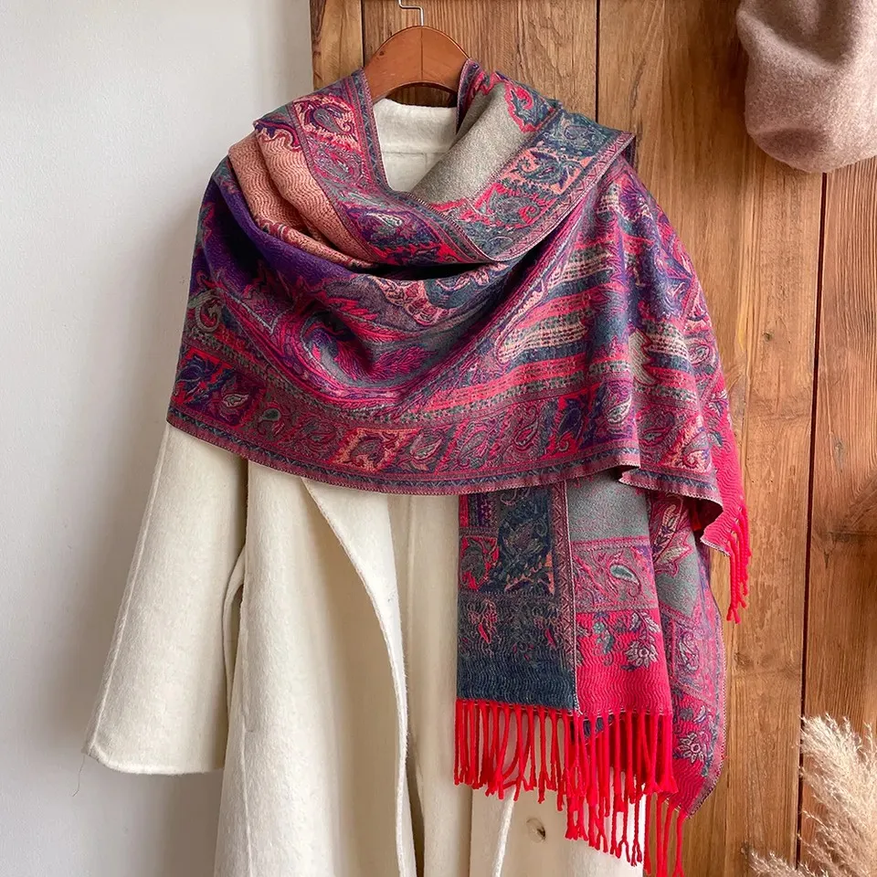 shawls (10).jpg