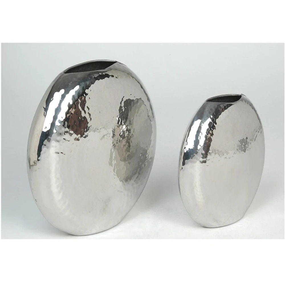 Handmade Metal Flower Vase in Modern Design Perfect for Wedding Table Decoration