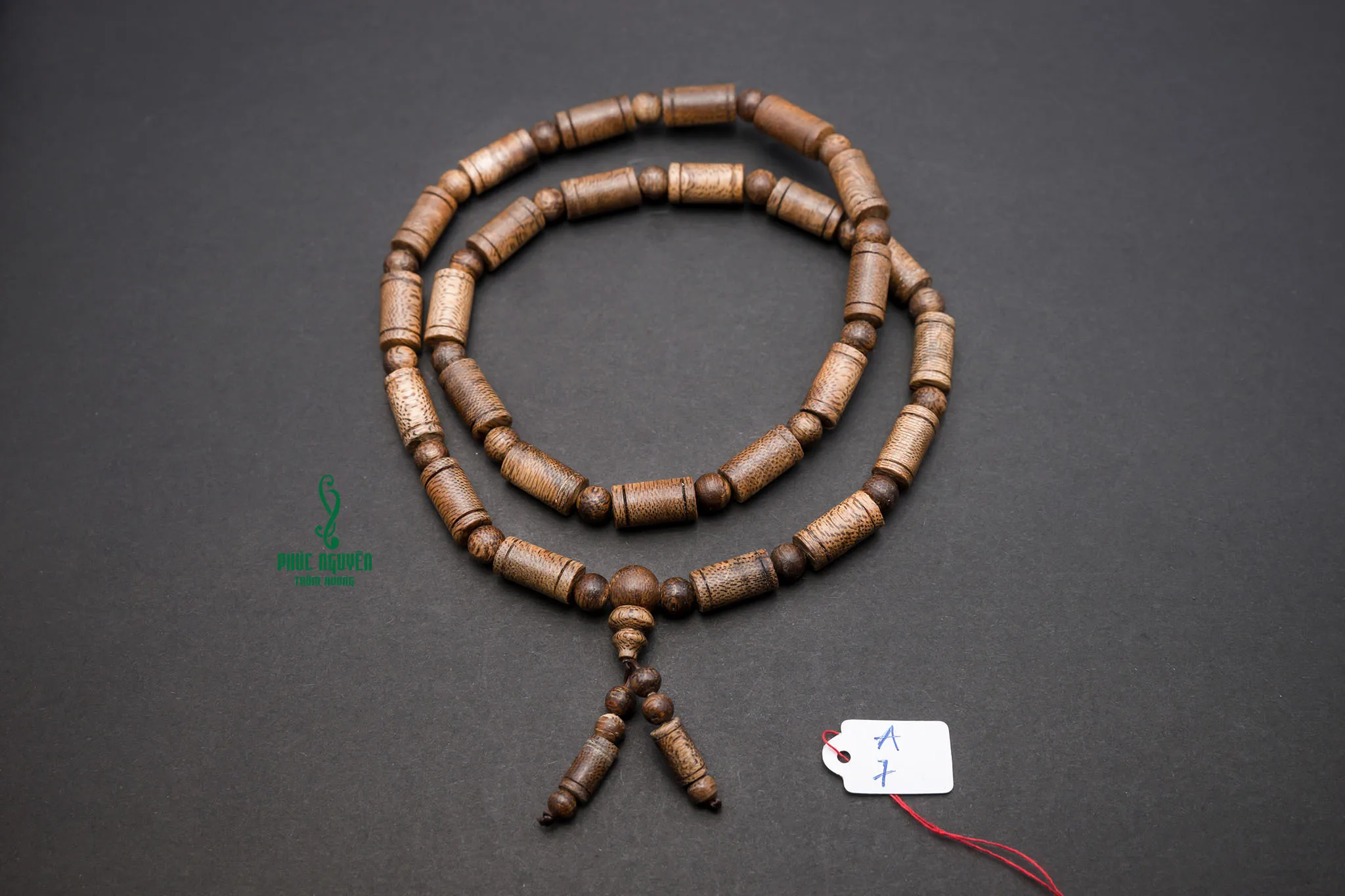 Jewelry Beautiful Eco Friendly Medium Quality Wood Beads Handmade Vietnam Origin Vintage Oud Bracelet