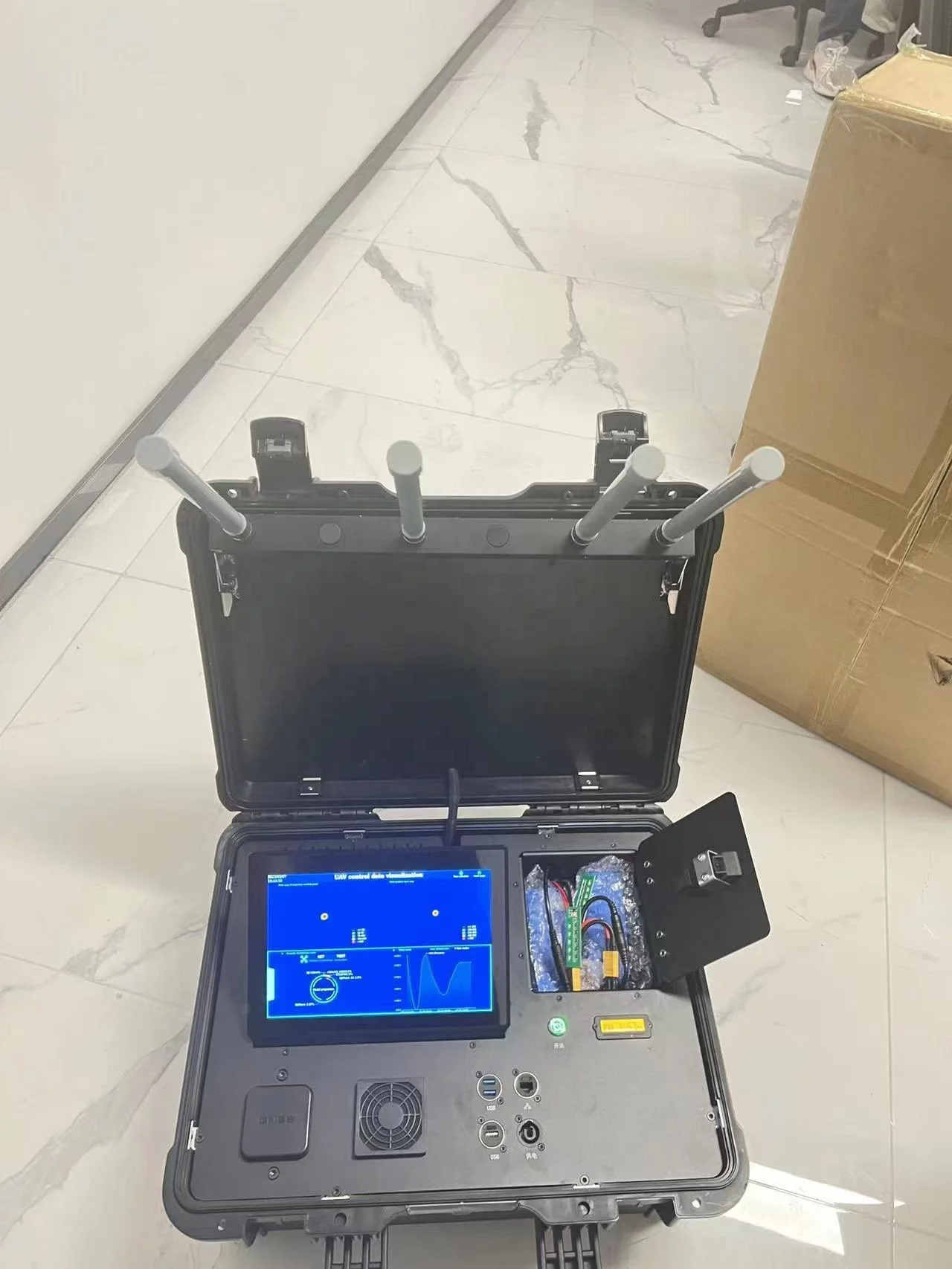 Gray Portable Drone Detector aeroscope mobile works offline or online remote controller pilot position detection device 10km