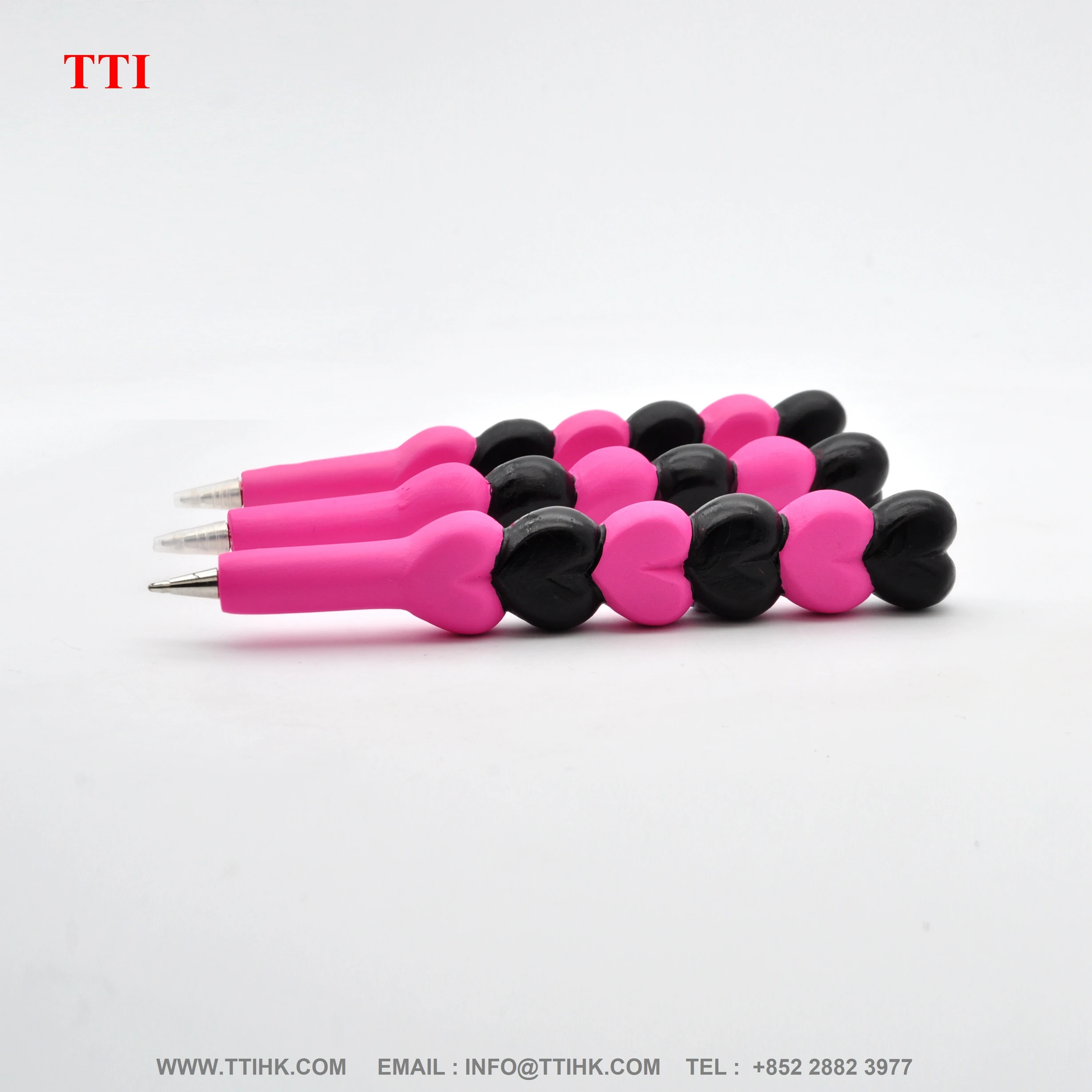 Factory audit UNICEF Resin Heart love pen