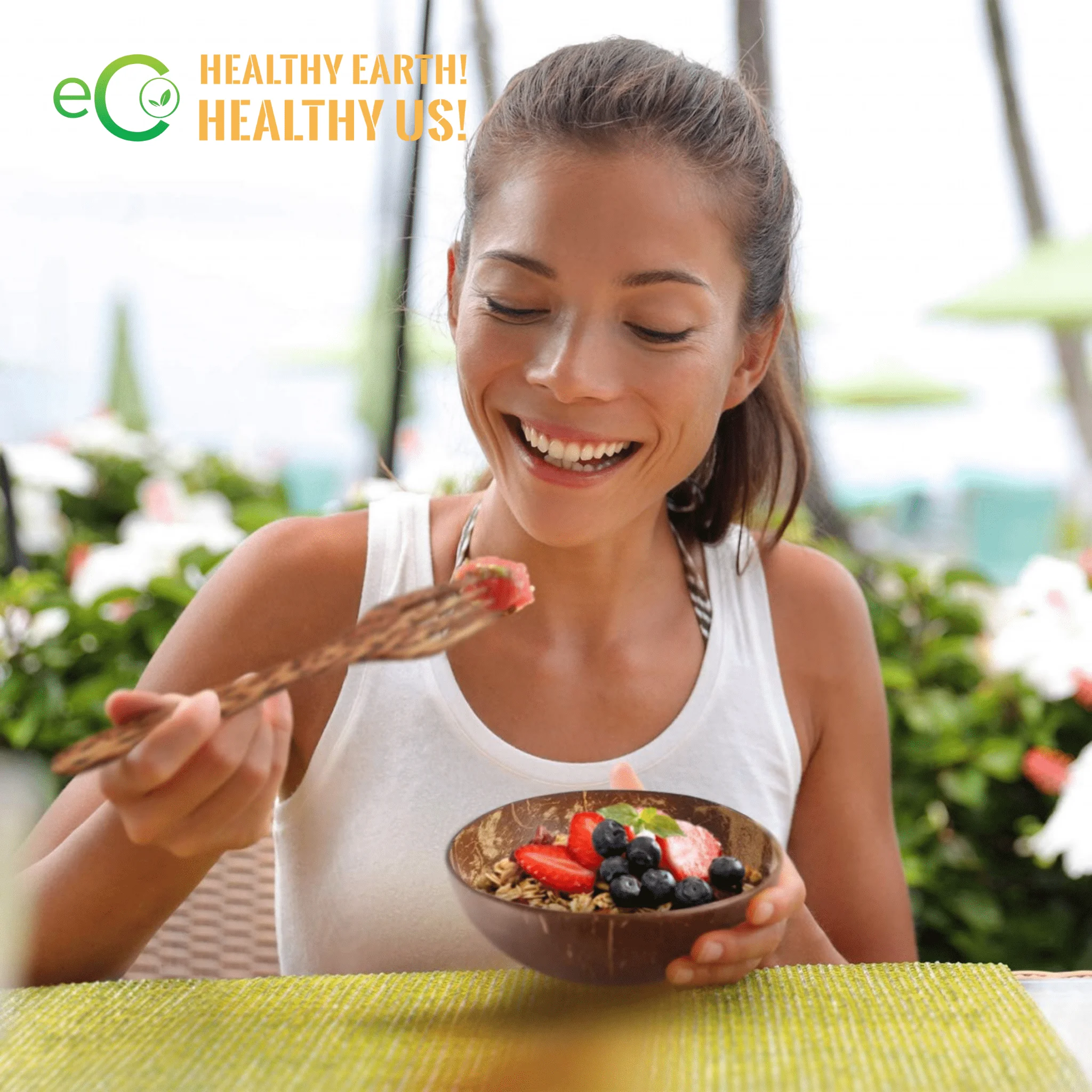 Wholesale Handmade Coconut Shell Bowl From Small to Jumbo High Quality Eco Friendly Bowls for Ice Cream and Fruit Salad