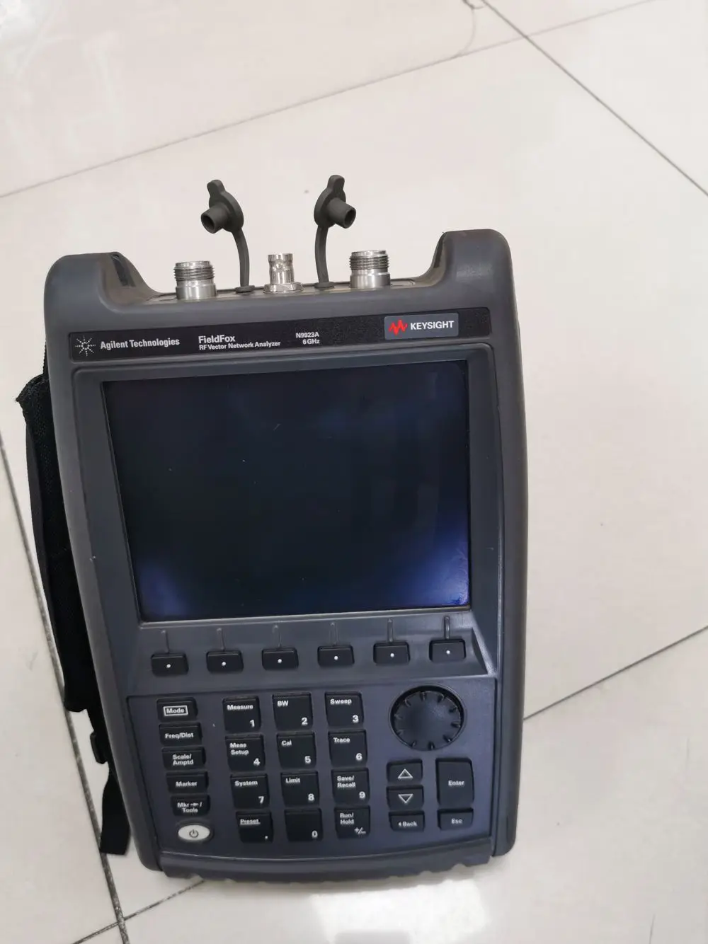 HP/Keysight/ AGILENT N9923A FIELDFOX RF VECTOR NETWORK ANALYZER 6GHz USED