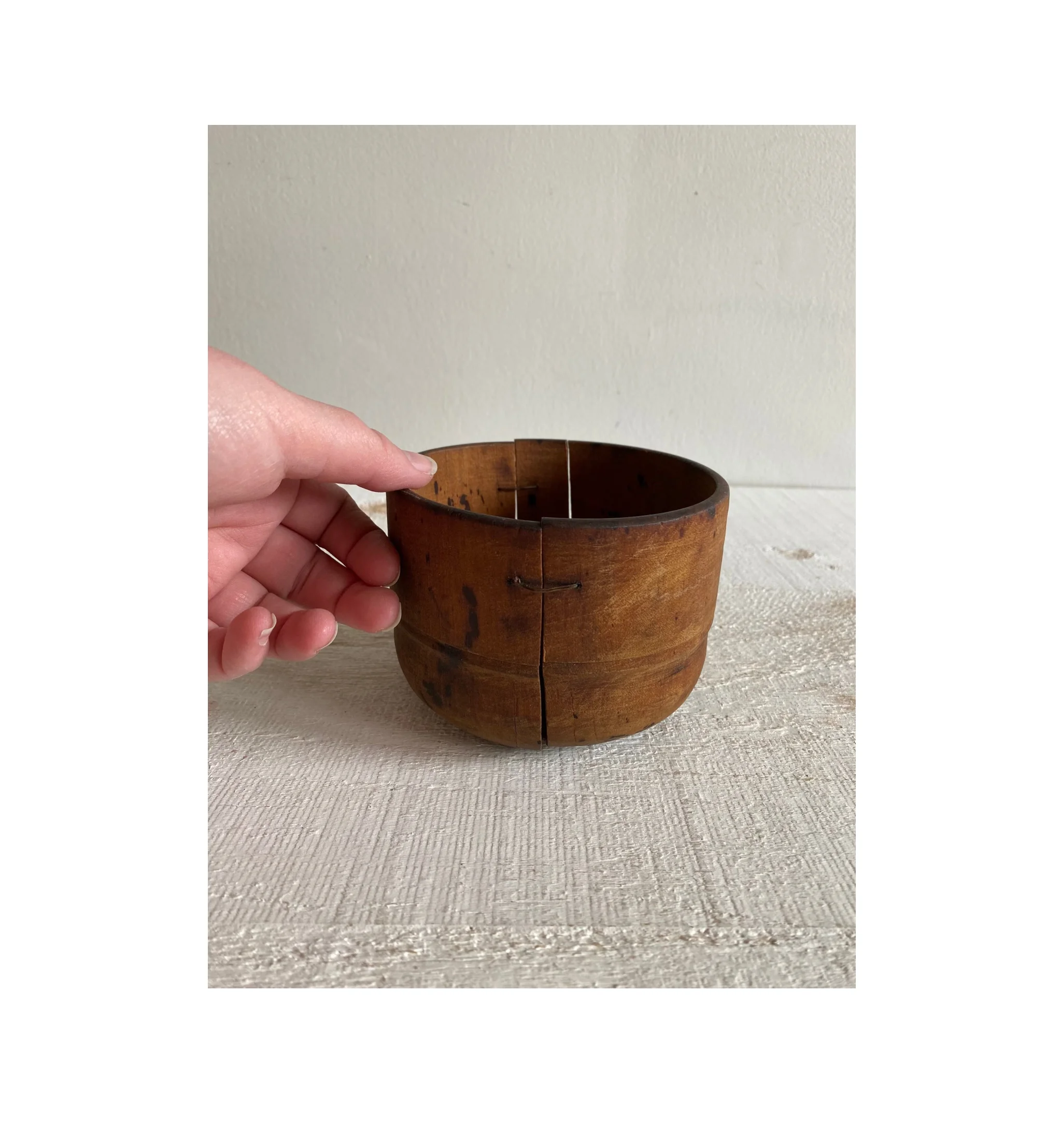 100% Most selling Food Safe high quality butter dish with acrylic cover acacia wood durable quality butter box