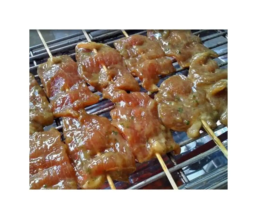 Замороженные маринованные свиные шпажки в тайском стиле «МОО пин», жареная свинина, Лидер продаж в Таиланде, 500 г. Хит продаж, тайские закуски