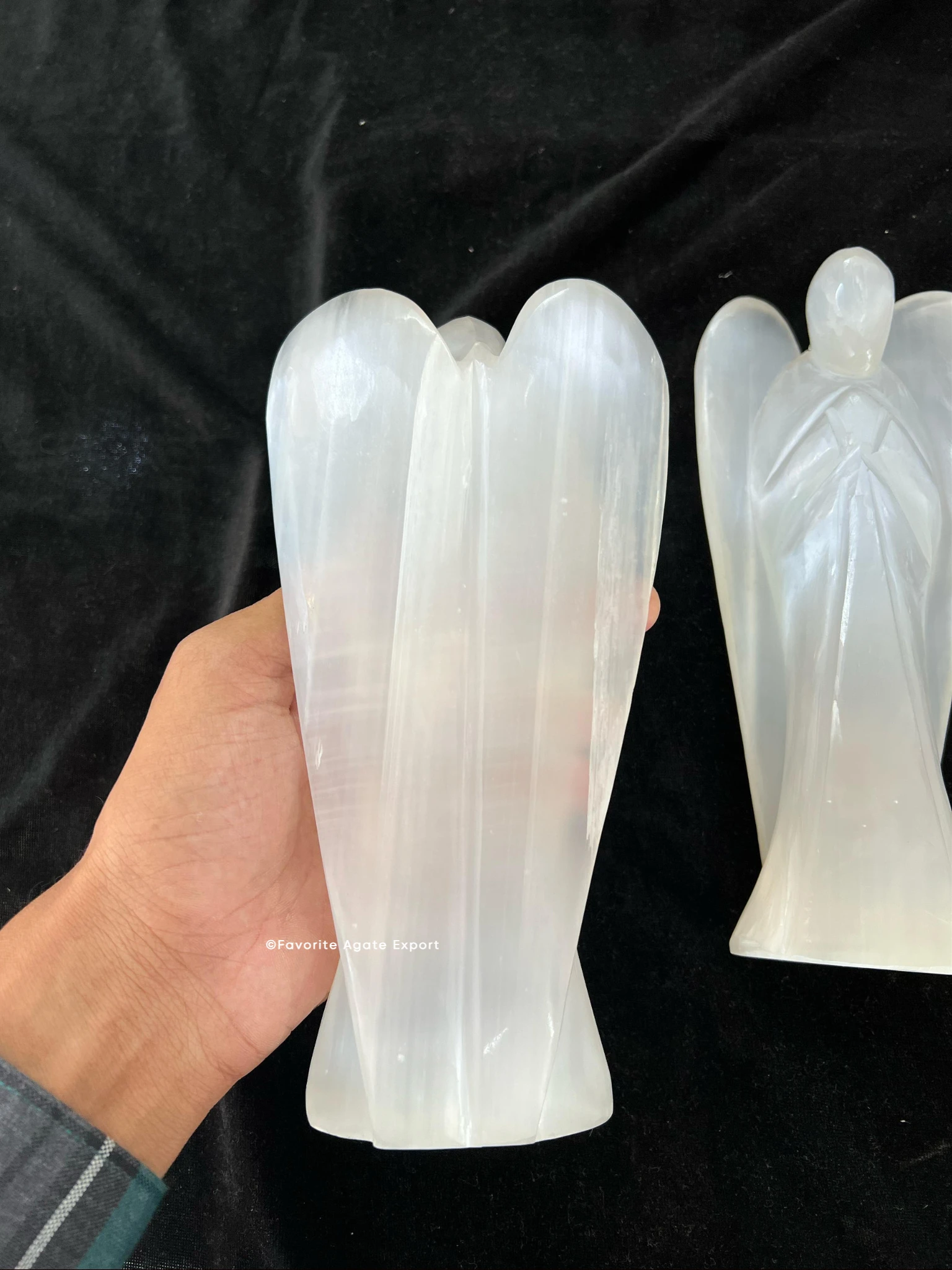 High Quality Hand Carved Large White Selenite Angel Figurines Crystal Angel Wings Statue Spiritual Healing Home Decor Gifts