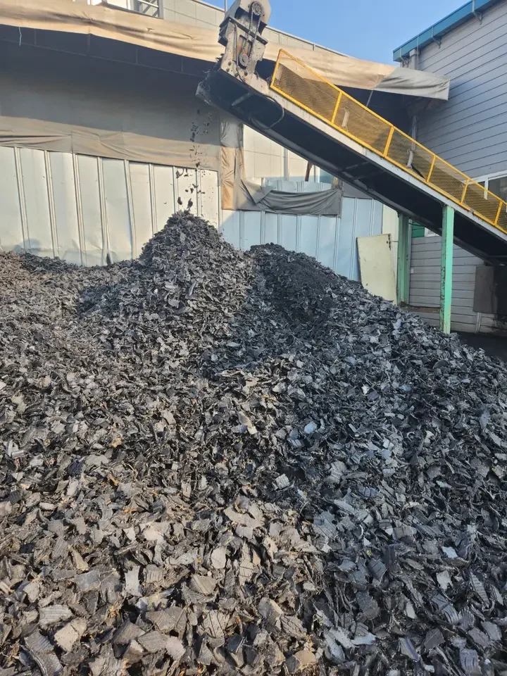 Waste tires / tyres Shredded in bulk for sale