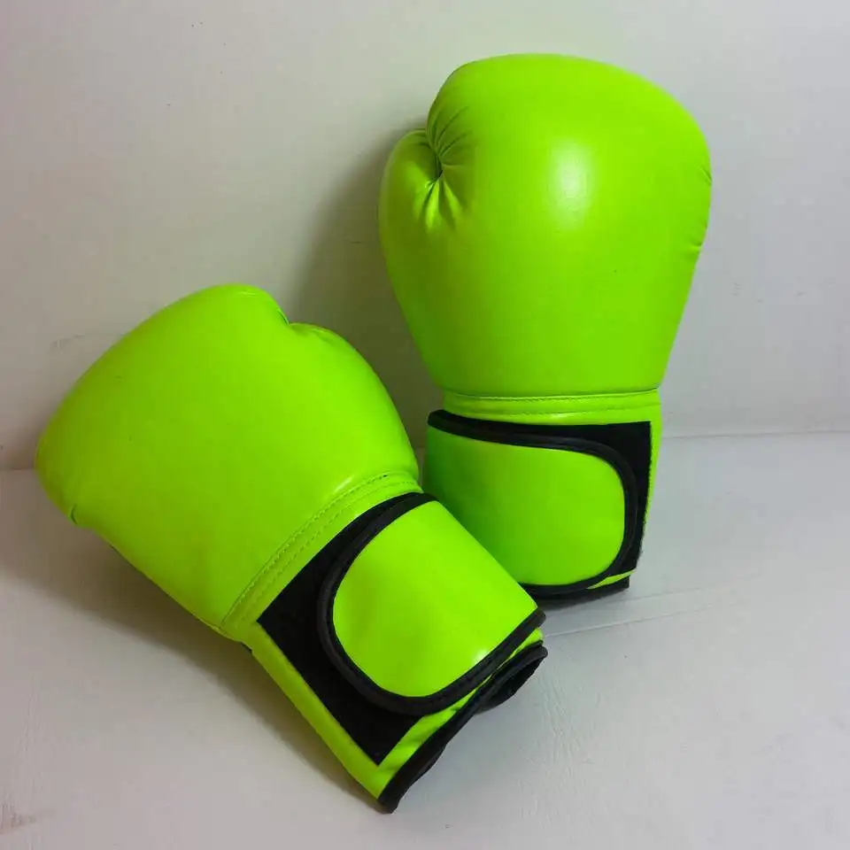 Wholesale Custom Logo Kick Boxing Gloves 16oz Size Laced Wrist Feature Printed Training Casual Men Women Business Cycling