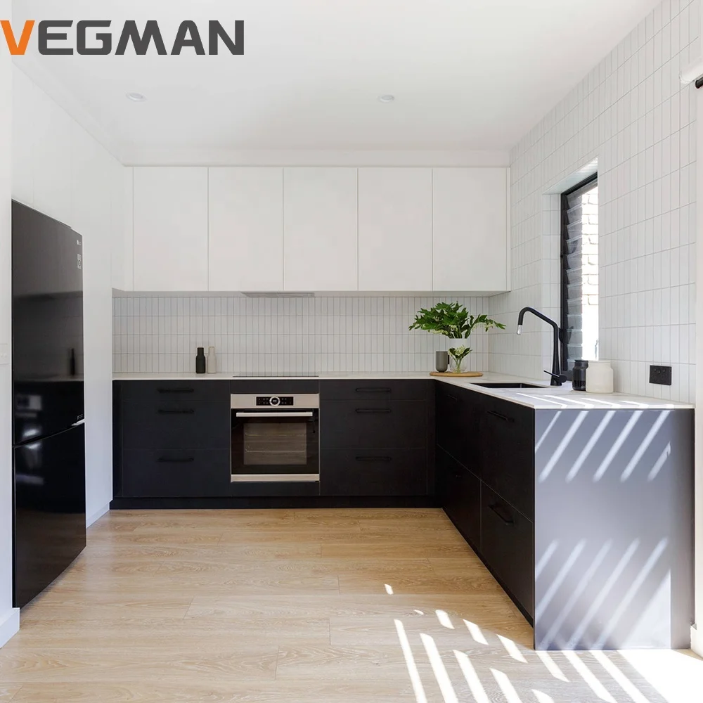 Customized Modern Black White Flat Panel Lacquer MDF Smart Kitchen Cabinets Sets For Villas