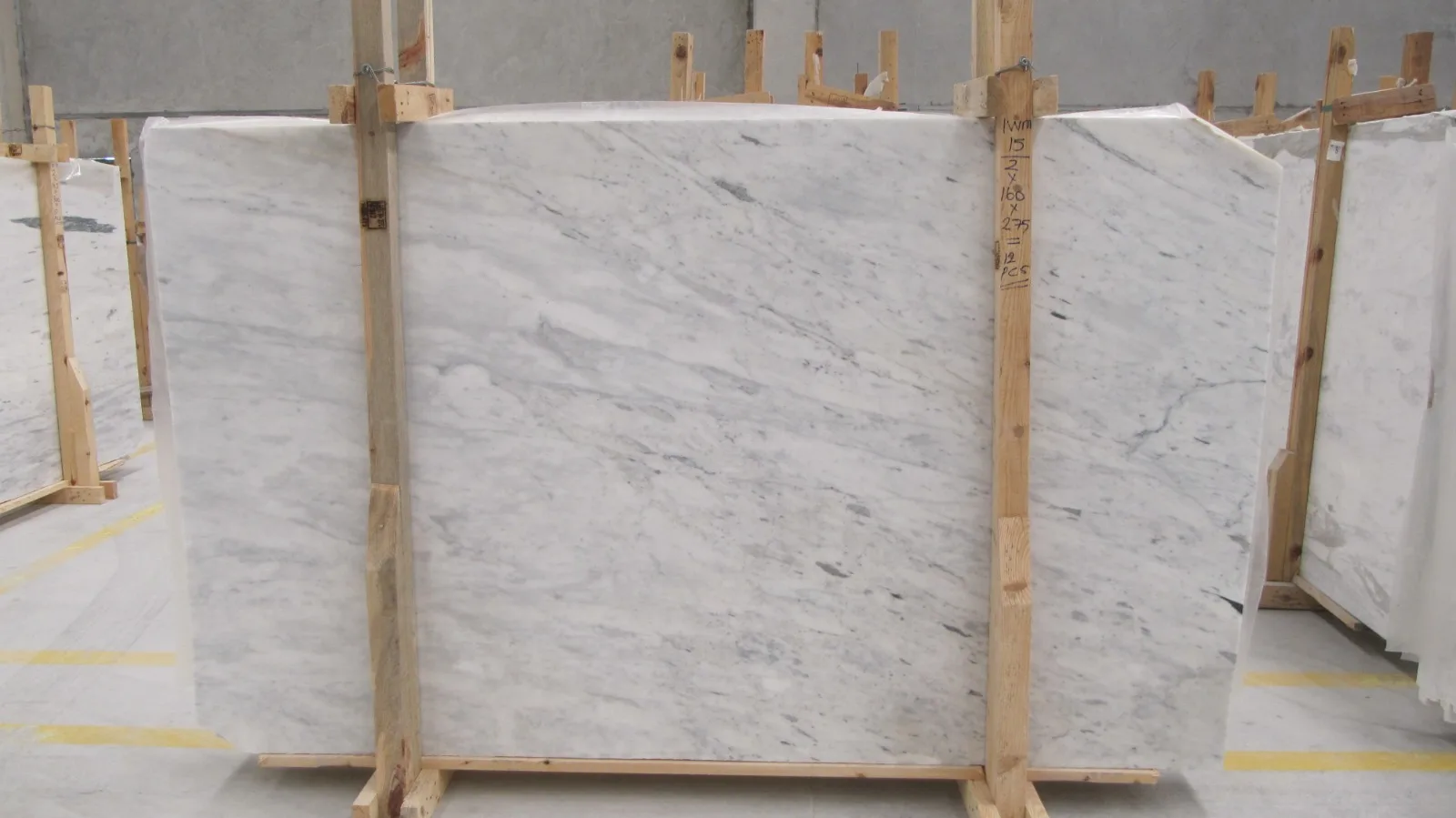 2024 Premium Quality Turkish Carrara Bianco White Marble 2cm Slab Polished Honed Finish for Floor Use Made in Turkey