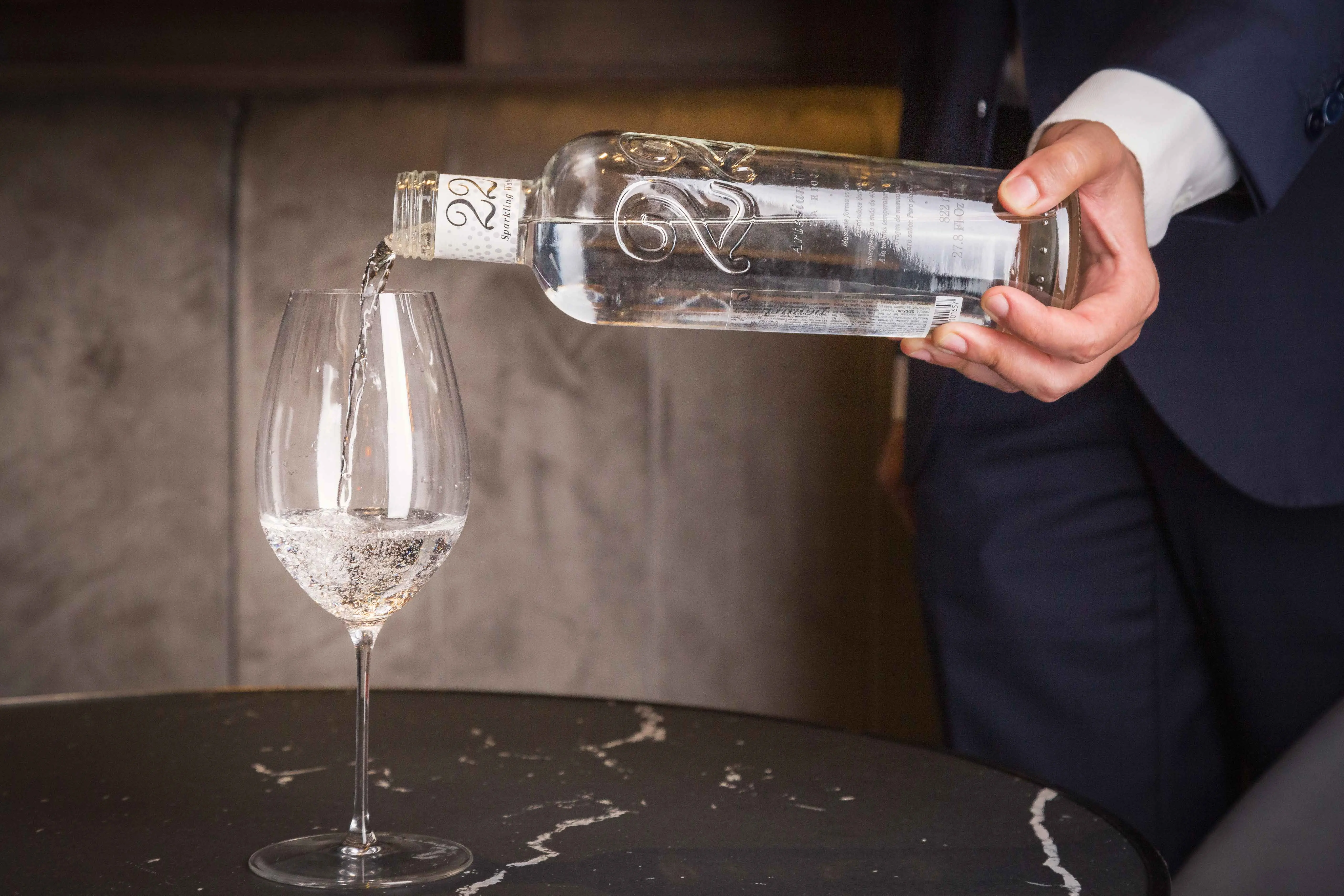 22 AW GAS 12X822ML AGUA