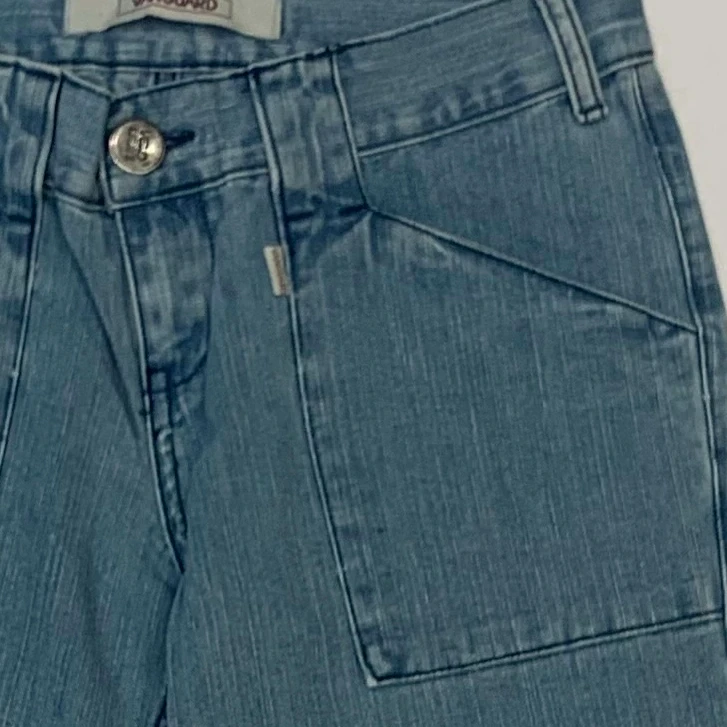 Wholesale Comfortable Embroidered Straight Style Denim Jeans for Girls Kids Loose Fit Flare Pants for Summer Spring Casual Wear