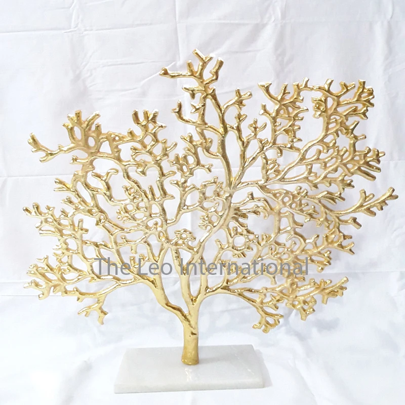 Modern Home Accent Decorative Steel Wire Sculpture Black Metal Crafts Showpiece Custom Centerpiece Home Decoration Accessories