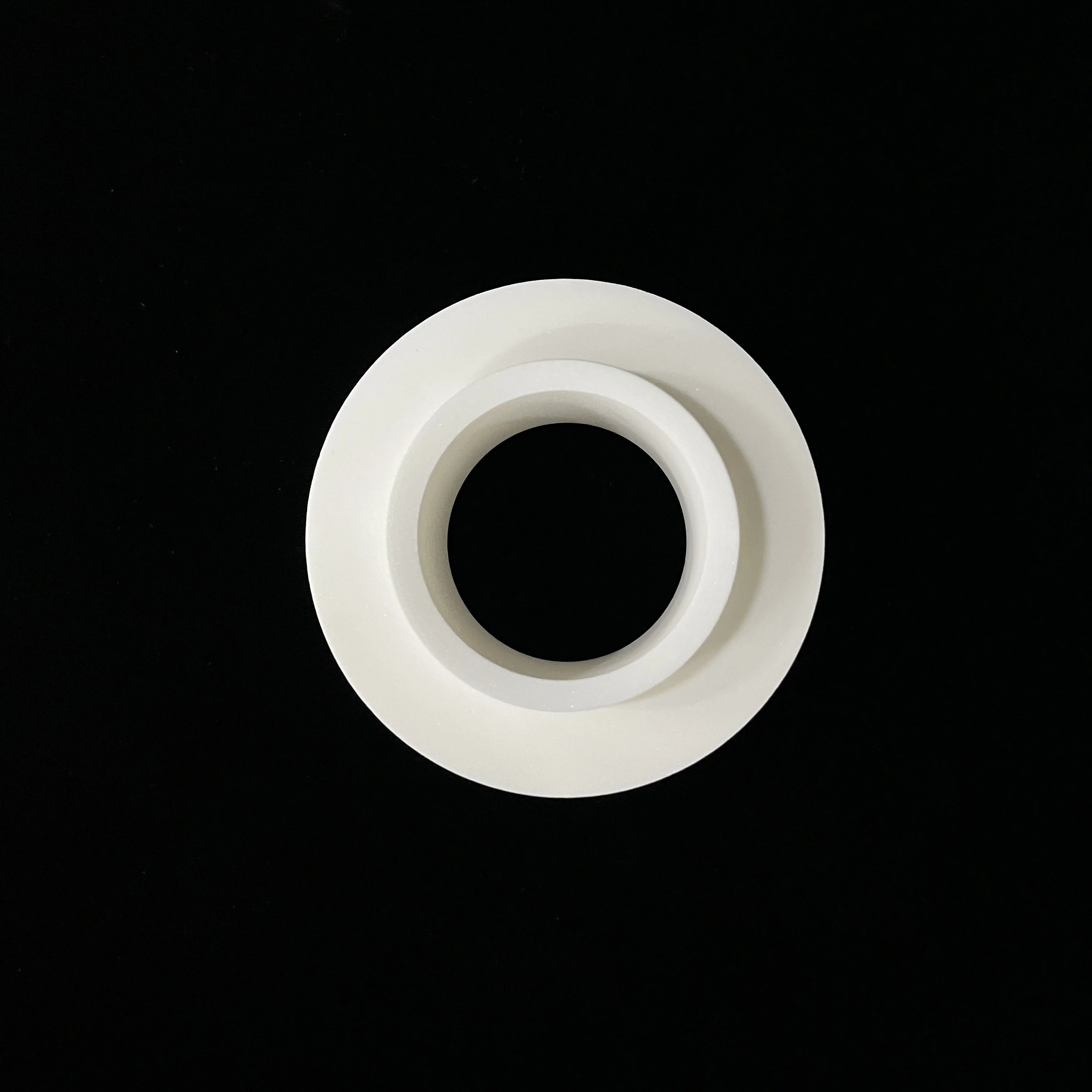 Customized Industrial Resistant Flange Aluminum Oxide Ceramic Flange Ceramic Ring Flange