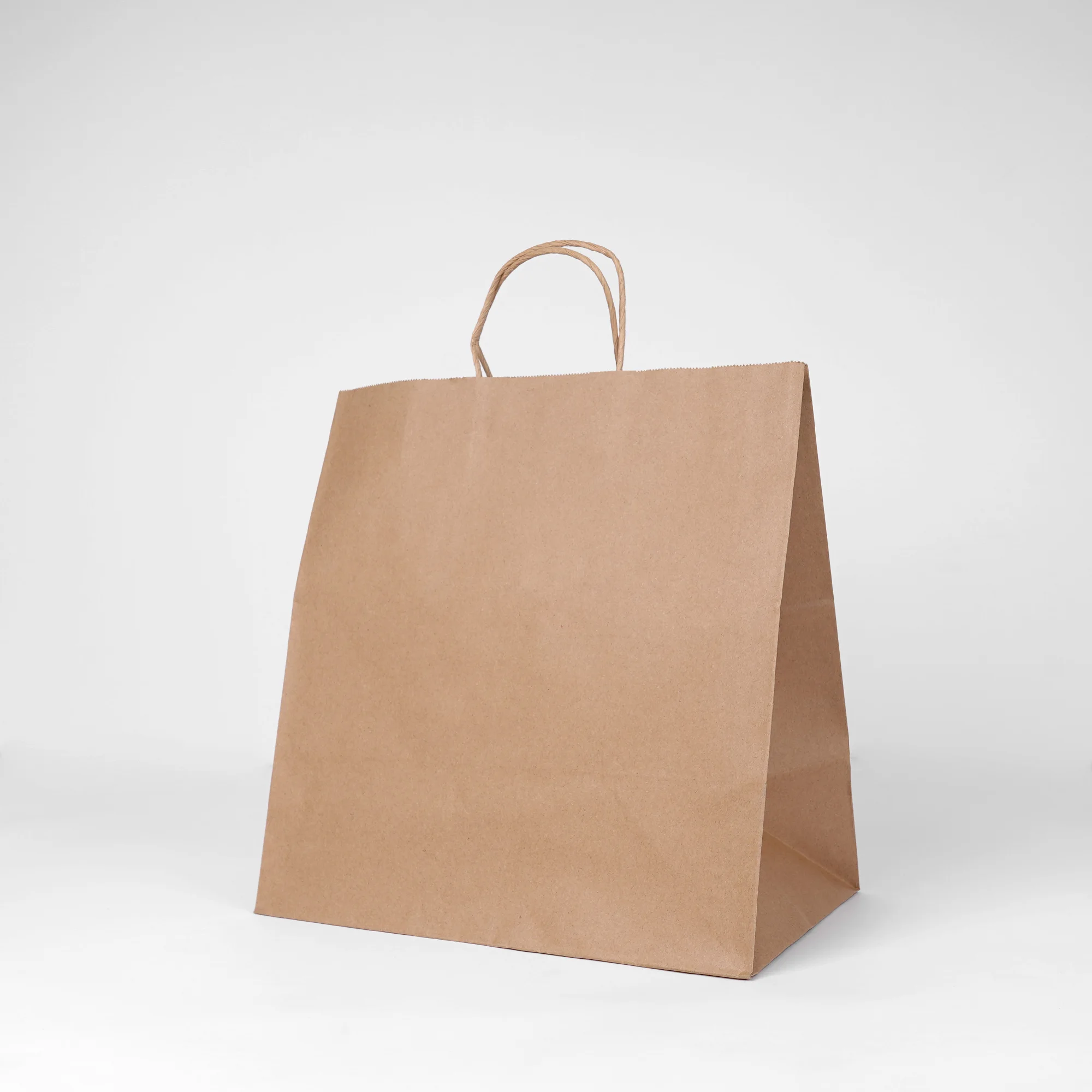 Environmental protection recyclable factory price kraft paper bag portable paper shopping gift paper bag