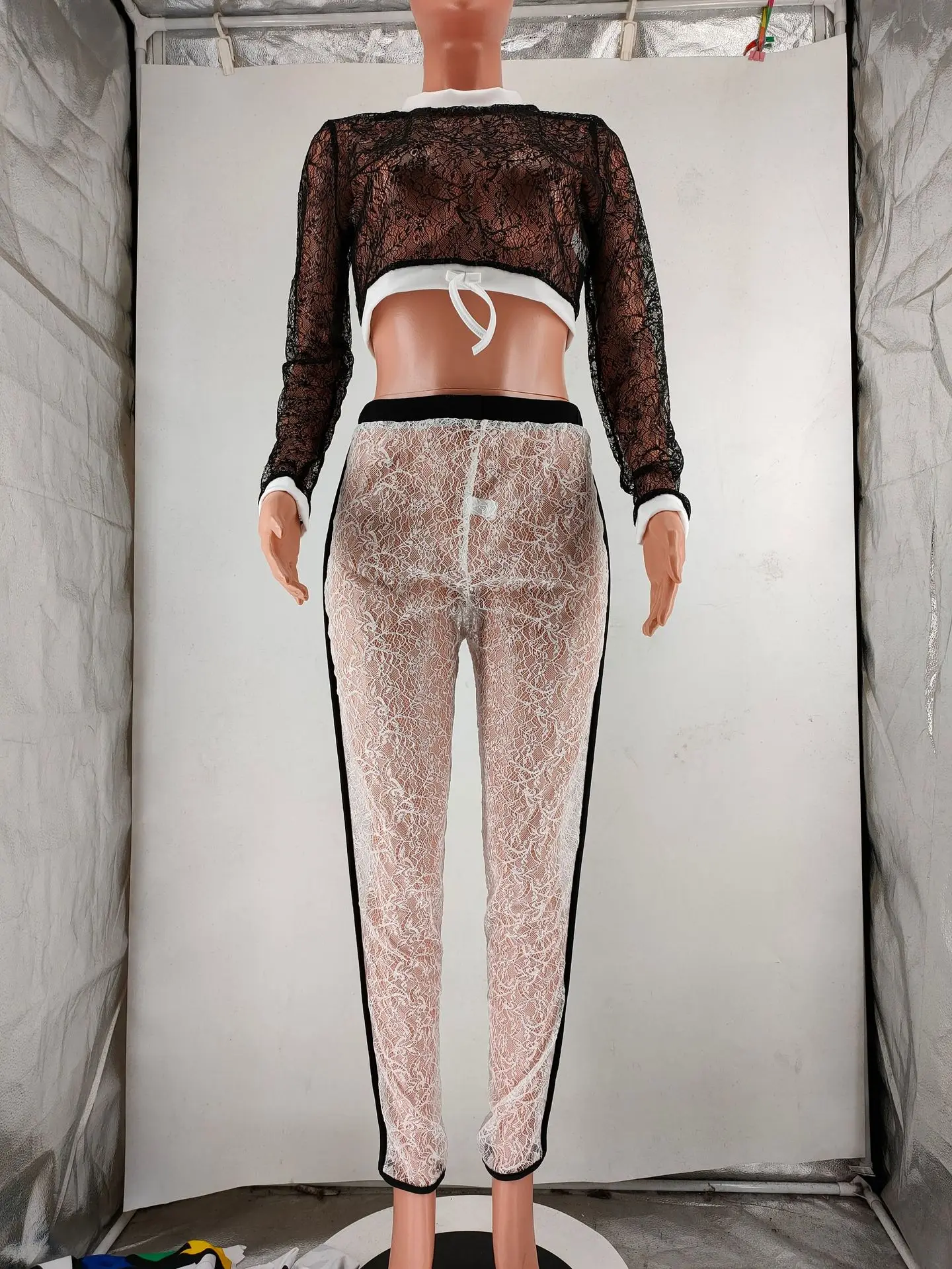 Hot Sell 2022 Autumn European Beauty Ladies Lace Mesh Clothing Two Piece 2 Pcs Womens Set