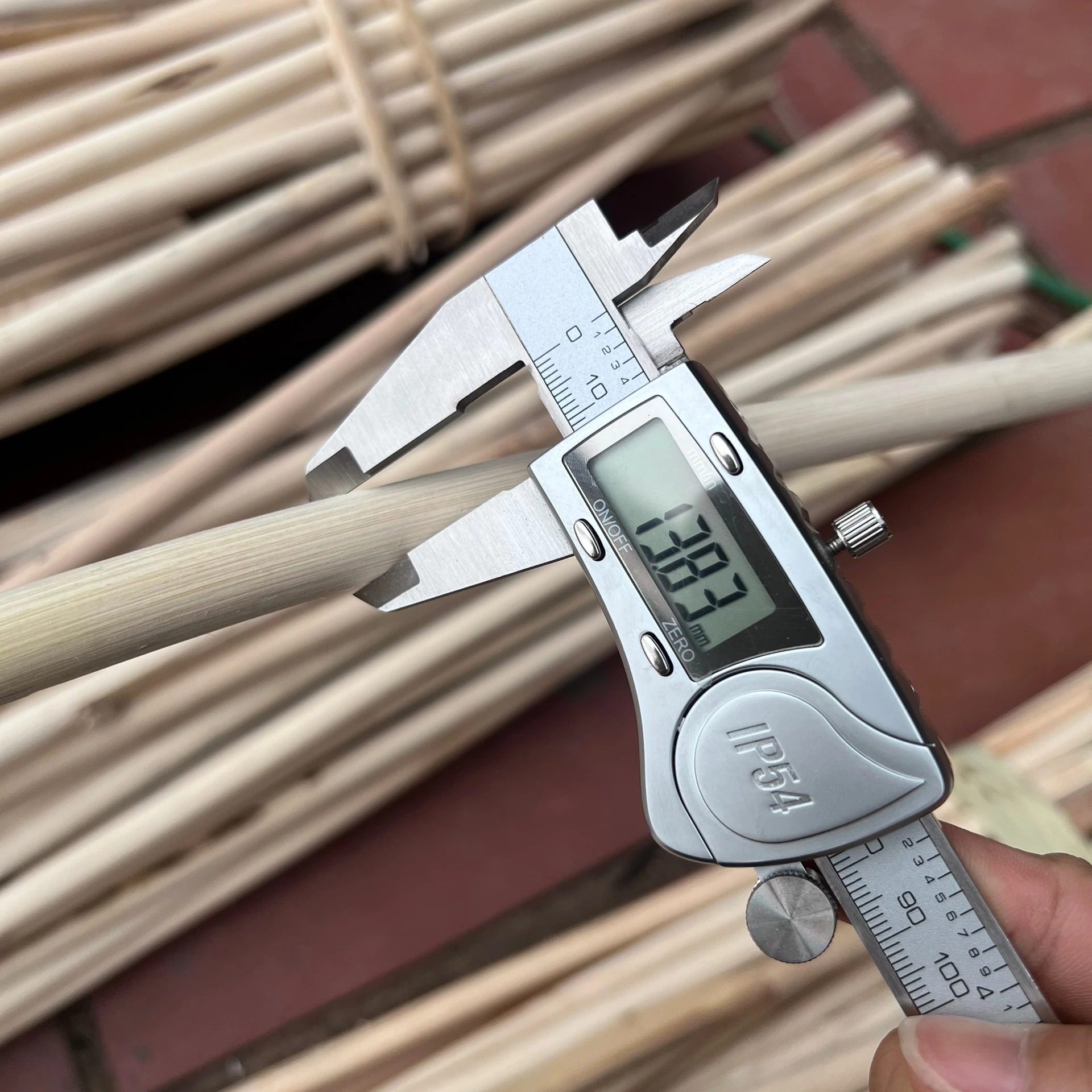 Полированные плетеные изделия из ротанга + 84947900124