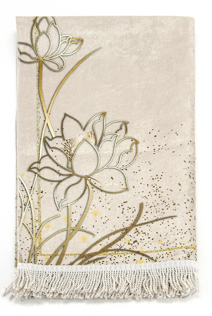 Soft Texture Polyester Prayer Mat Muslim Praying Rug Traditional Islamic Accessories 516 Gram 70 * 118 cm High Quality Sajjadah