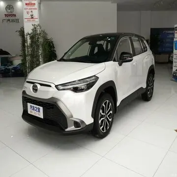 Economical Wholesale Used Toyota Frontlander 	Compact crossover SUVs For A Greener Drive And World for sale