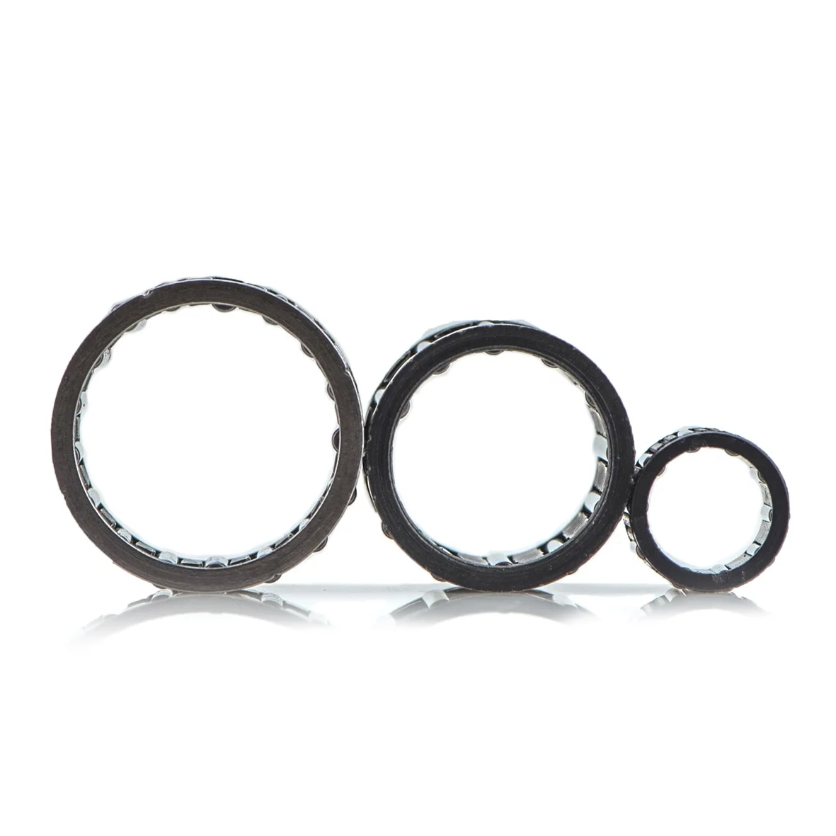 ISK Bearing High Precision K68X74X20 K68X74X30 Needle Roller Bearing