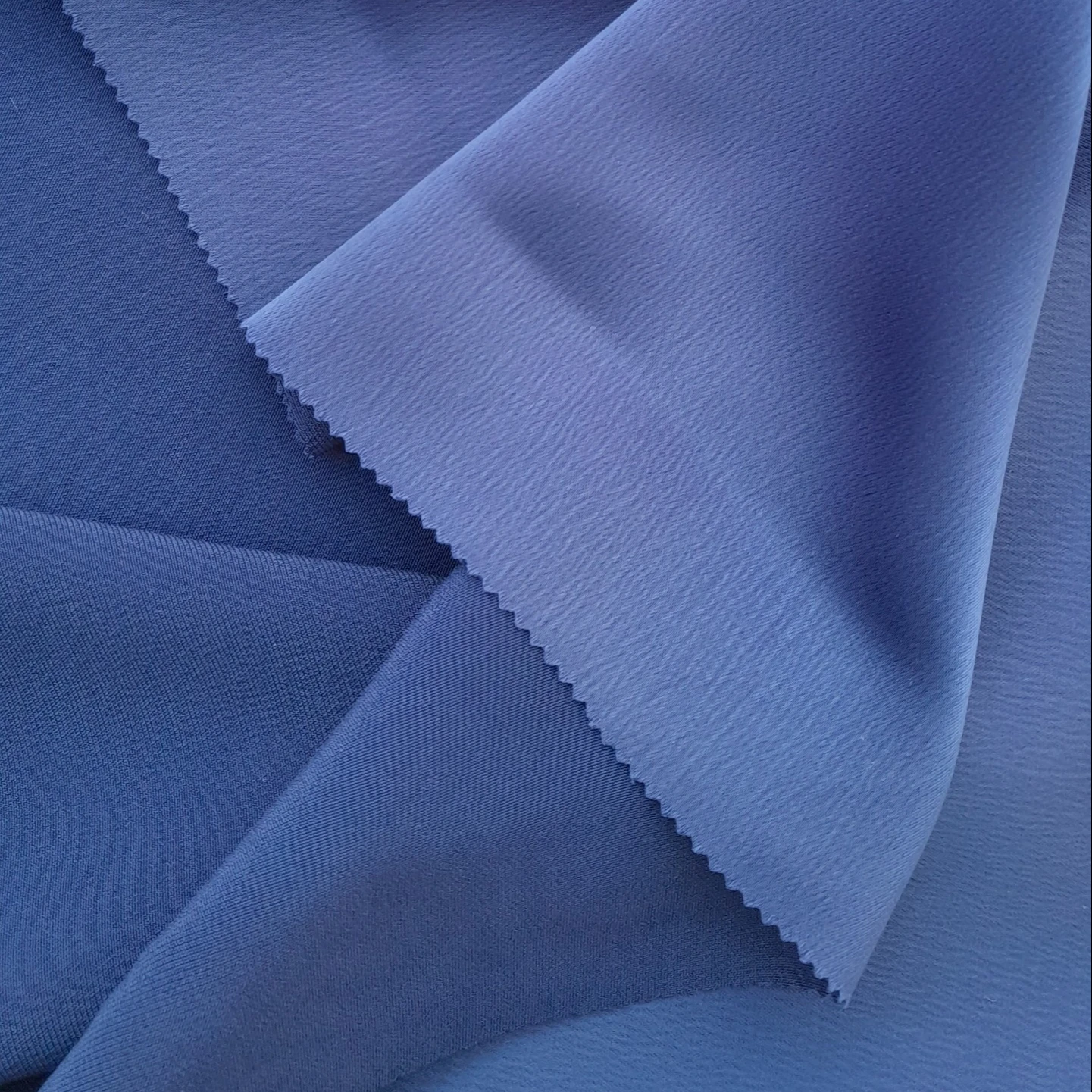VIETNAM PLAIN DYED WOVEN FABRIC LOW MOQ HIGH QUALITY THAITUAN WHOLESALE FOR CLOTHING FABRIC TEXTILE M984H MADE IN VIETNAM
