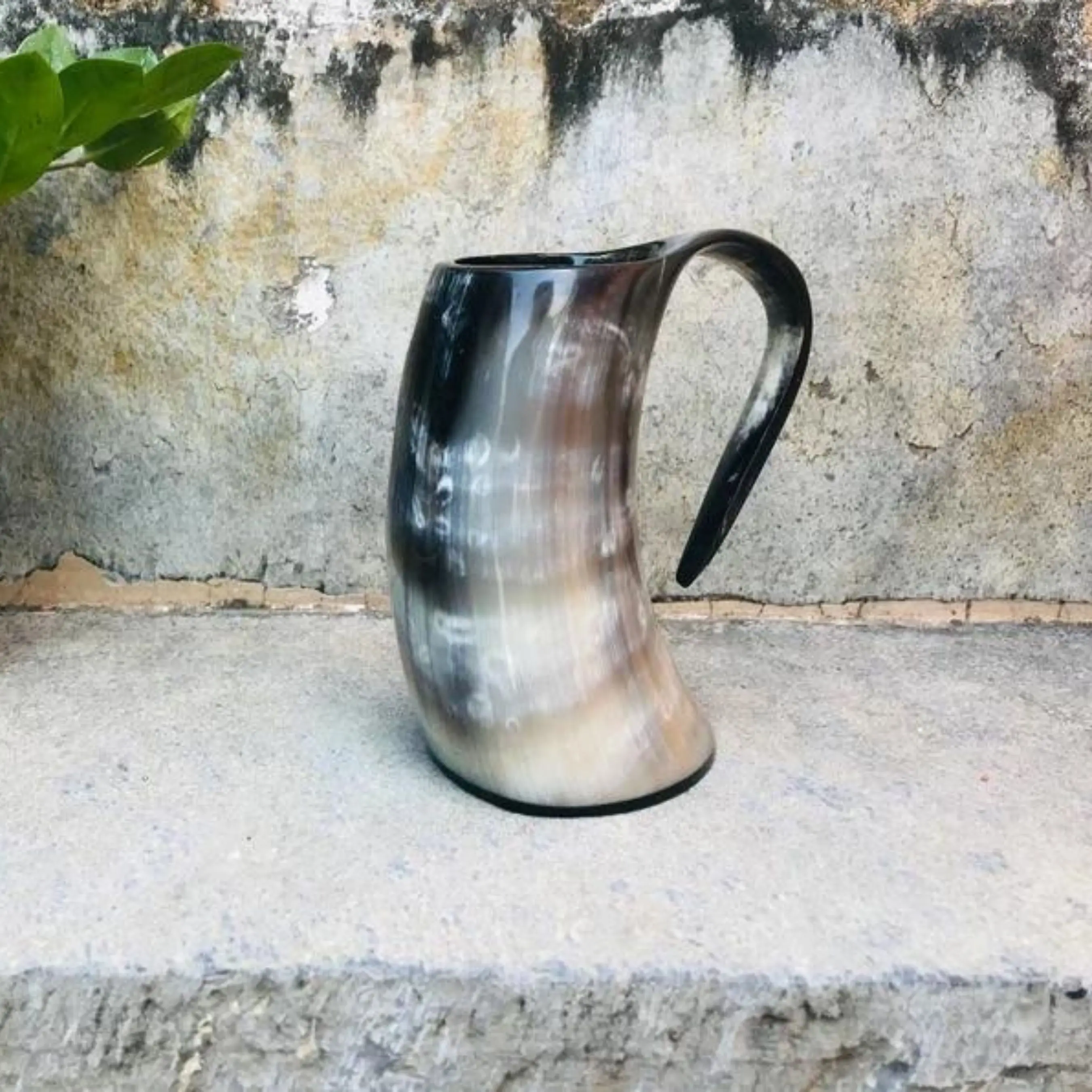 Top Notch Quality Natural Handmade Horn Mug Sustainable Viking Drinking Horn Mug For Parties At An Attractive Price