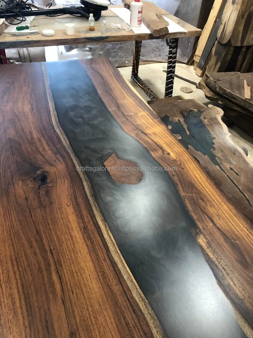 Artisan Epoxy Resin Handmade Dining Room Furniture for Elegant Spaces Epoxy home furniture and tables