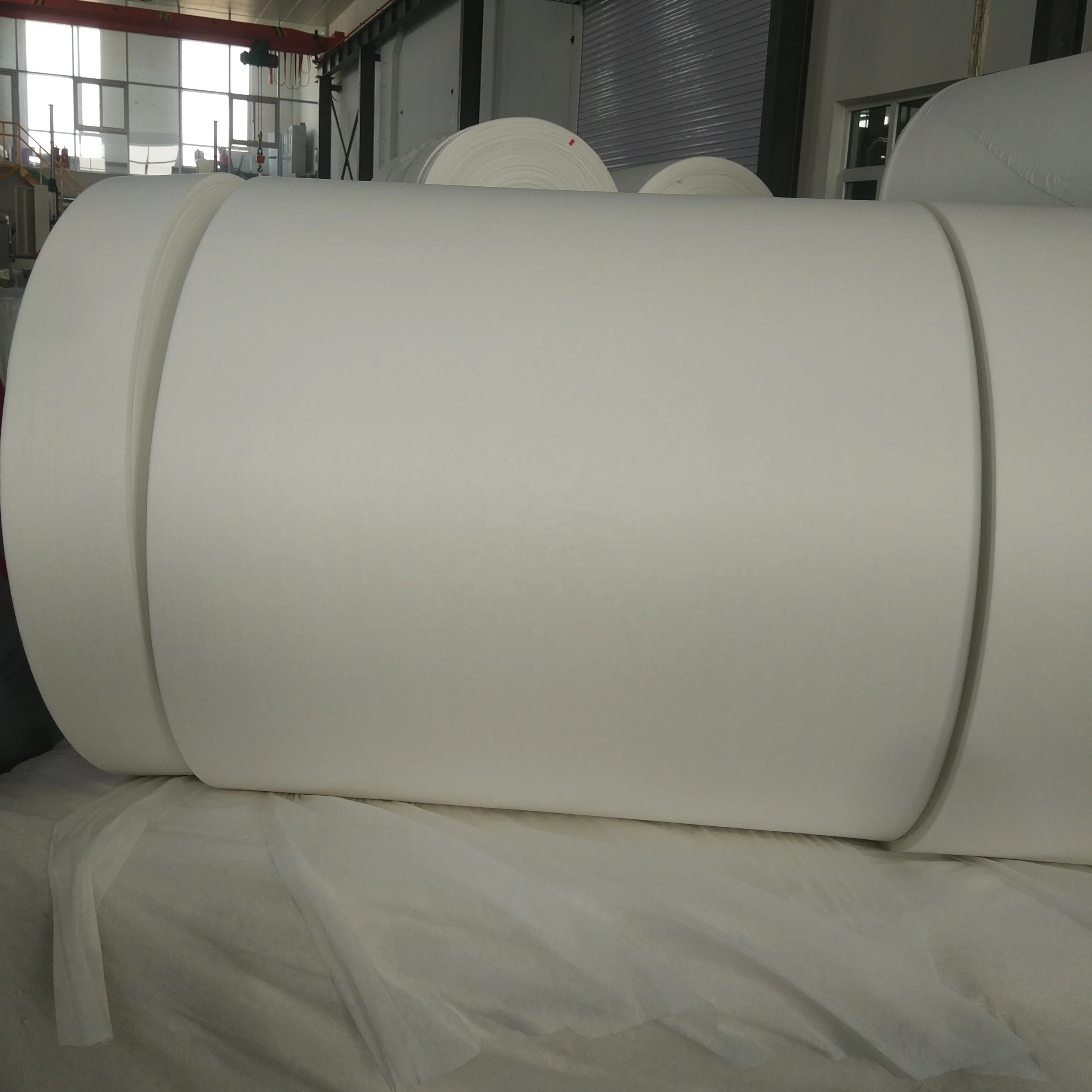 Eco-friendly plain smooth flat hygiene rayon pet Spunlace fabric wet wipes raw material / Nonwoven Fabric spun lace roll