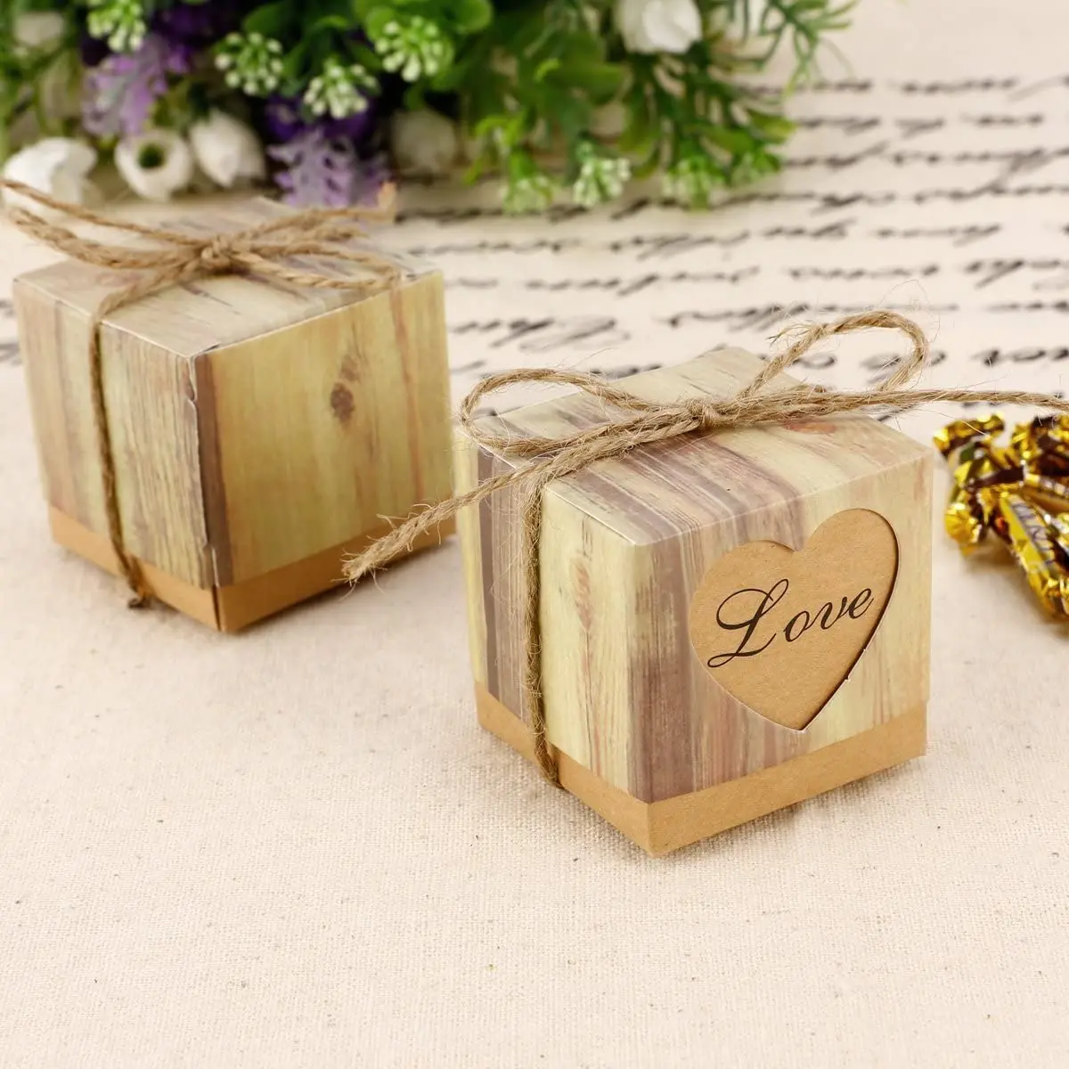 Cheap Wedding Favors Love Heart Candy Gift Box Kcraft Bonbonniere Paper Gift Boxes with Burlap for Birthday Christmas Party